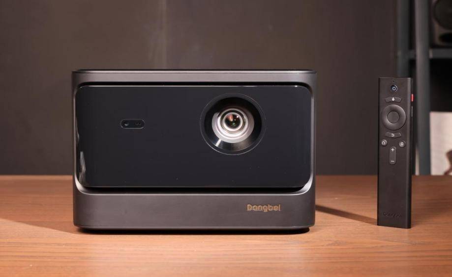 光源分析：三色激光才是性价比优选尊龙凯时·中国网站家用激光投影仪(图2)