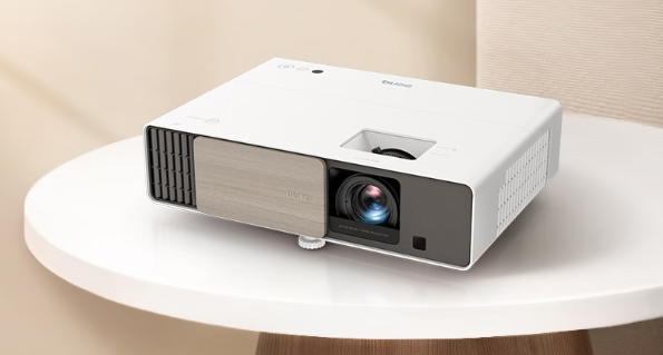 投影仪怎么选 当贝X5SPro家用投影首选尊龙凯时app平台2025年6000元